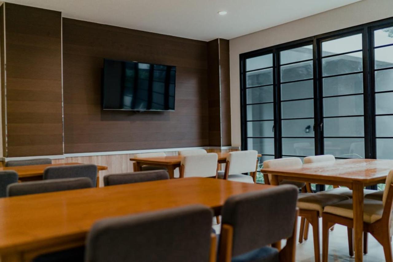 Mendjangan Residence Jakarta Ngoại thất bức ảnh